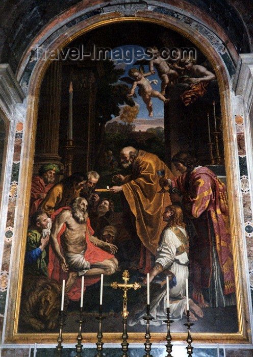 vatican20: Santa Sede - Vaticano - Roma - St Peter's Basilica: last rites (photo by Miguel Torres) - (c) Travel-Images.com - Stock Photography agency - Image Bank