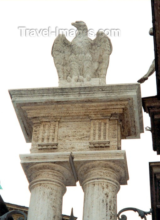 vatican3: Santa Sede - Vaticano - Roma - Imperial Eagle on Via di Porta Angelica (photo by Miguel Torres) - (c) Travel-Images.com - Stock Photography agency - Image Bank