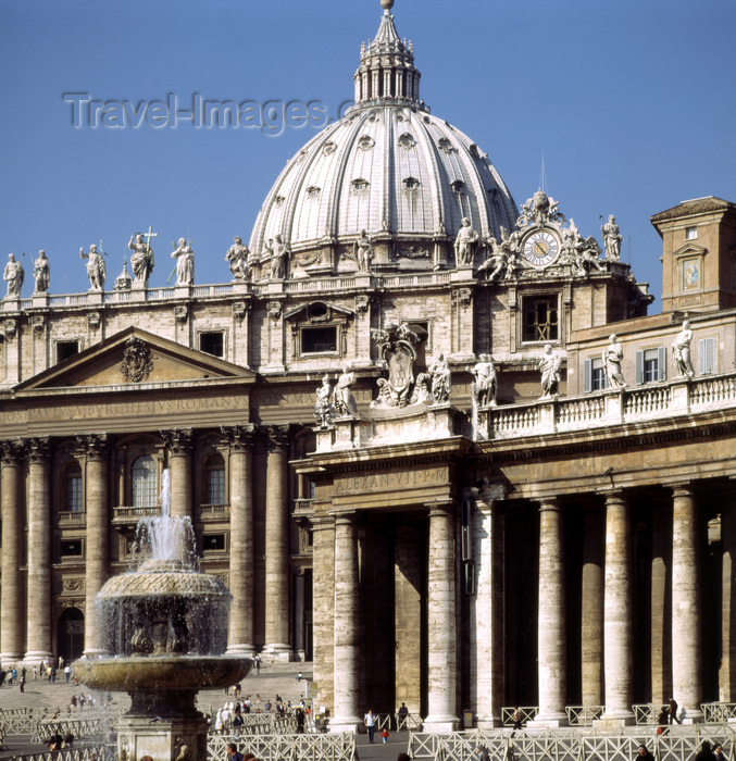 vatican35: Vatican: St. Peter's  Basilica - façade designed by Carlo Maderno - Basilica di San Pietro in Vaticano - UNESCO World Heritage Site - photo by J.Fekete - (c) Travel-Images.com - Stock Photography agency - Image Bank