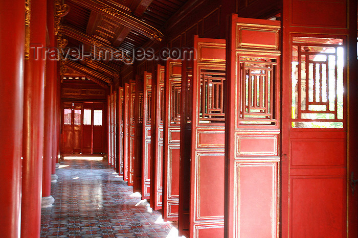 vietnam175: Hue - Vietnam: Imperial Citadel -  red doors of the shrine inside the Minh Mang Mausoleum - photo by Tran Thai - (c) Travel-Images.com - Stock Photography agency - Image Bank