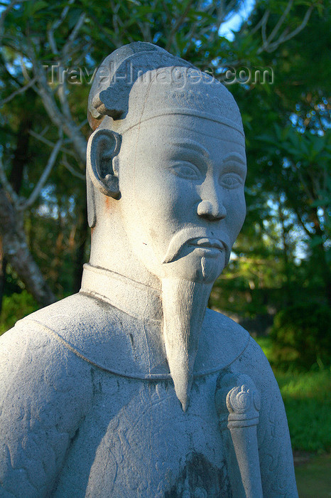 vietnam178: Hue - Vietnam: Minh Mang Mausoleum - statue - photo by Tran Thai - (c) Travel-Images.com - Stock Photography agency - Image Bank