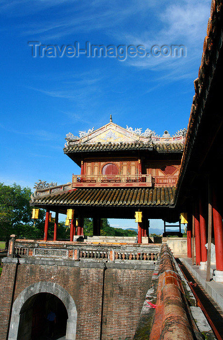 vietnam179: Hue - Vietnam: Imperial Citadel - detail of Ngo Mon, the 'noon' gate - photo by Tran Thai - (c) Travel-Images.com - Stock Photography agency - Image Bank