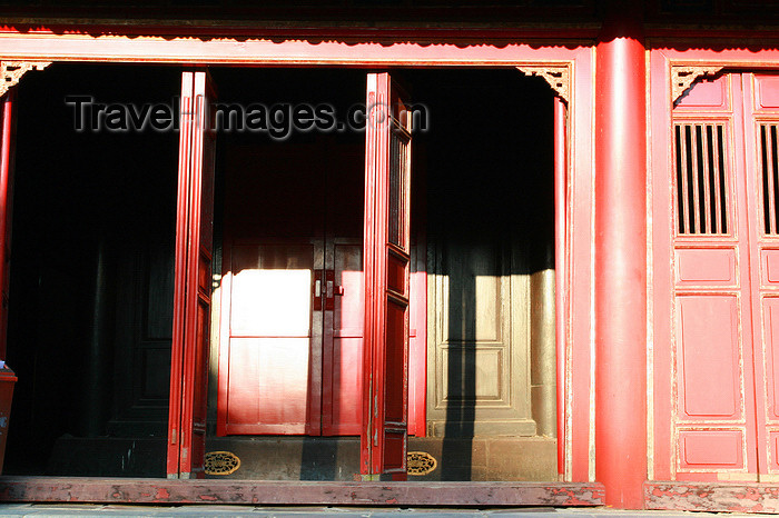 vietnam185: Hue - Vietnam: Minh Mang Mausoleum - imperial red - photo by Tran Thai - (c) Travel-Images.com - Stock Photography agency - Image Bank