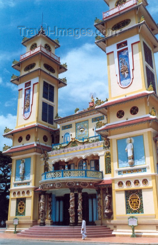 vietnam30: Vietnam - Tay Ninh: Cao-Dai temple - façade - Caodaism Central Association - photo by N.Cabana - (c) Travel-Images.com - Stock Photography agency - Image Bank