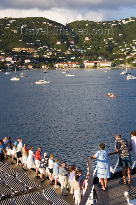 virgin-us54: St. Thomas: Charlotte Amelie from a cruise ship - tourists enjoy the view (photo by David Smith) - (c) Travel-Images.com - Stock Photography agency - Image Bank