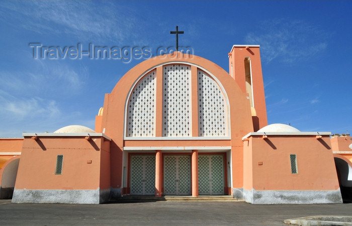 western-sahara130: Laâyoune / El Aaiun, Saguia el-Hamra, Western Sahara: Spanish Cathedral - photo by M.Torres - (c) Travel-Images.com - Stock Photography agency - Image Bank