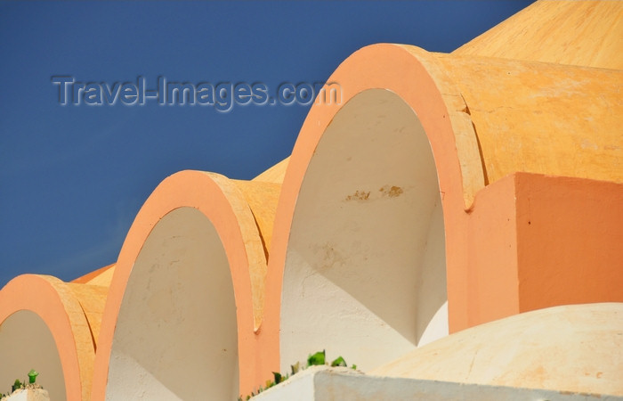 western-sahara132: Laâyoune / El Aaiun, Saguia el-Hamra, Western Sahara: Spanish Cathedral - vaulted façade - photo by M.Torres - (c) Travel-Images.com - Stock Photography agency - Image Bank