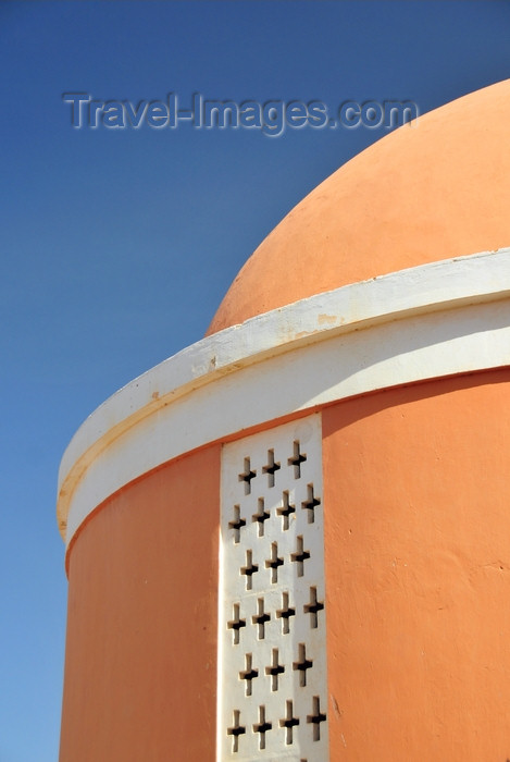 western-sahara138: Laâyoune / El Aaiun, Saguia el-Hamra, Western Sahara: Spanish Cathedral - apse with hemispherical vault - photo by M.Torres - (c) Travel-Images.com - Stock Photography agency - Image Bank