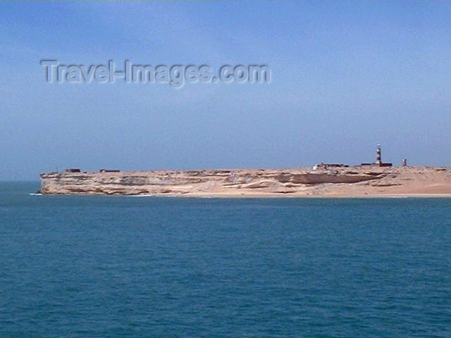 western-sahara3: Cabo Blanco / Cap Blanc, Rio de Oro, Western Sahara / Sahara Occidental: land's end - Ras Nouadhibou - photo by Captain Peter - (c) Travel-Images.com - Stock Photography agency - Image Bank