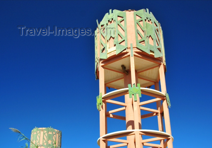 western-sahara57: Laâyoune / El Aaiun, Saguia el-Hamra, Western Sahara: water towers - Blvd de Mekka - photo by M.Torres - (c) Travel-Images.com - Stock Photography agency - Image Bank