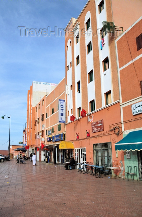 western-sahara60: Laâyoune / El Aaiun, Saguia el-Hamra, Western Sahara: Hotels Jodesa and Mekka - Blvd de Mekka - photo by M.Torres - (c) Travel-Images.com - Stock Photography agency - Image Bank