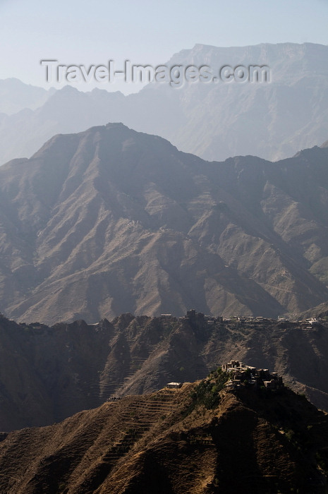 yemen114: Hajjah governorate, Yemen: mountains and two villages seen from Hajjah - photo by J.Pemberton - (c) Travel-Images.com - Stock Photography agency - Image Bank