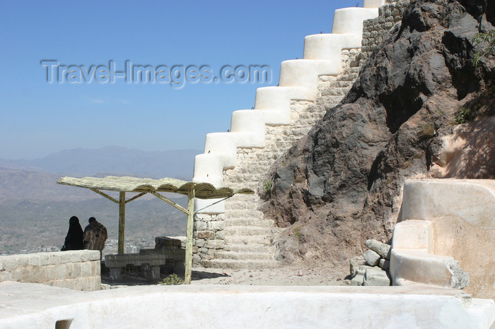 yemen15: Yemen - Taizz - couple enjoying the view from the citadel at Jabel Sabir - photo by E.Andersen - (c) Travel-Images.com - Stock Photography agency - Image Bank