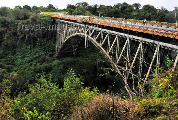 zambia4: Victoria Falls, Zambia: international bridge spanning the Zambezi river - steel truss - photo by M.Torres - (c) Travel-Images.com - Stock Photography agency - Image Bank