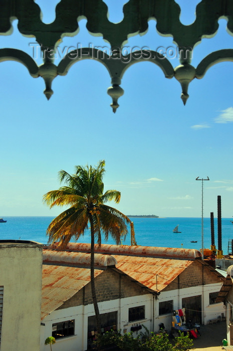 zanzibar141: Stone Town, Zanzibar, Tanzania: Old Dispensary - Stone Town Cultural Centre - view over the harbour warehouses - Malindi Road - photo by M.Torres - (c) Travel-Images.com - Stock Photography agency - Image Bank