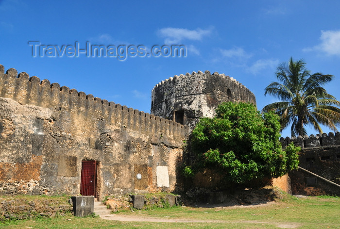 zanzibar17: Stone Town, Zanzibar, Tanzania: Old fort - built using the walls of the Portuguese chapel and merchants house - Arab fort - Ngome Kongwe - photo by M.Torres - (c) Travel-Images.com - Stock Photography agency - Image Bank