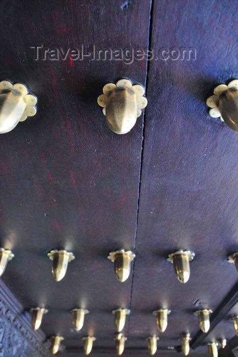 zanzibar7: Stone Town, Zanzibar, Tanzania: brass spikes on the ornate door of the House of Wonders - Beit Al-Ajaib - Mizingani Road - photo by M.Torres - (c) Travel-Images.com - Stock Photography agency - Image Bank