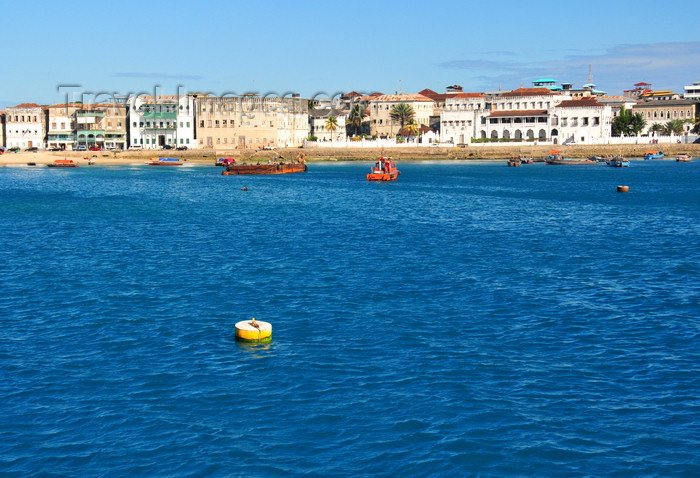 zanzibar78: Stone Town, Zanzibar, Tanzania: Mizingani Road seen from the ocean - photo by M.Torres - (c) Travel-Images.com - Stock Photography agency - Image Bank