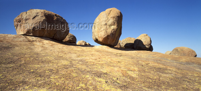 zimbabwe4: Zimbabwe - Bulawayo, Matabeleland North province: Cecil Rhodes grave at the top of the world - photo by W.Allgöwer - (c) Travel-Images.com - Stock Photography agency - Image Bank