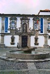 Portugal - Guimares: CMG - Cmara Municipal de Guimares - antigo Convento de Santa Clara - photo by M.Durruti