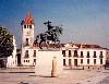 Portugal - Cantanhede: main square - esttua na praa central - photo by M.Durruti