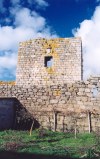 Alfaiates (concelho do Sabugal): ruinas de torre de menagem / ruins of the castle's tower - photo by M.Durruti