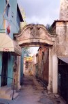 Portugal - Sacavm (concelho de Loures): viela junto ao Clube Recreativo de Sacavm - CRS /old passagem - photo by M.Durruti