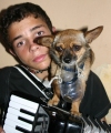 Portugal - Cascais: cigano com acordeo e co / gipsy accordion player and his dog(photo by C.Blam)