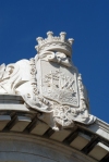 Portugal - Lisbon: Ribeira market - Lisbon coat of arms / Lisboa: armas da cidade - mercado da Ribeira - Avenida 24 de Julho - photo by M.Durruti