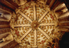 Portugal - Ribatejo - Tomar: toque dos Templrios - tecto da charola - convento de Cristo / Tomar: a Templar ceiling at the Convent of Christ - photo by M.Durruti
