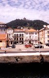Viana do Castelo: na marginal / water-front - photo by M.Durruti