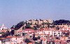Portugal - Lisbon: Castelo de So Jorge do miradouro de So Pedro de Alcntara / Lisbon: St. George castle from S. Peter of Alcantara belvedere - photo by M.Durruti