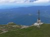 Bucegi National Park, Prahova county, Muntenia, Romania: Heroes' Cross on the Caraiman Peak - World War I memorial - Bucegi Mountains - Southern Carpathians - photo by J.Kaman