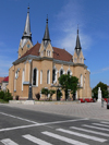 Sighetu Marmatiei / Mramarossziget, Maramures county, Transylvania, Romania: protestant church - Biserica reformata - str. Dr. Ioan Mihaliy de Apsa - photo by J.Kaman