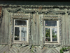 Russia - Perm: Russian timber architecture - detail - decorated windows - photo by P.Artus