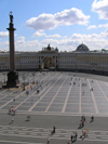 Russia - St Petersburg: Dvortsovaya square - photo by J.Kaman