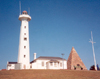 Port Elizabeth / PLZ / PE, Eastern Cape province, South Africa: pyramid and lighthouse on Signal Hill - the Sir Dufane Donkin Museum - photo by M.Torres