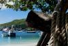 St Vincent and the Grenadines - Bequia island: old rope (photographer: Pamala Baldwin)