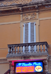Olbia / Terranoa / Tarranoa, Olbia-Tempio province, Sardinia / Sardegna / Sardigna: balcony over Il Vecchio Porto restaurant - Corso Umberto I - photo by M.Torres