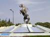 Sngal - Dakar: monument a consacr  Maalaw, le cheval de Lat  Dior Diop, combattant de rsistance sngalais, prs de la grande mosque - photographie par G.Frysinger