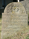 Slovakia - Beckov: cemetery - Jewish tombstone near Beckov Castle - photo by J.Kaman