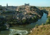 Spain / Espaa - Toledo: la ciudad e el rio Tagus / the city and the Tagus river (photo by Angel Hernandez)
