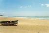 Spain / Espaa - Zahara de los Atunes (Cadiz): beach - lonely boat - photo by Nacho Cabana