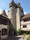 Switzerland - Suisse - Aigle: castle - houses the Wine museum / Chteau dAigle - Muse de la Vigne et du Vin (photo by Christian Roux)