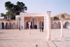 Tunisia / Tunisia / Tunisien - Matmata: central square (photo by M.Torres)