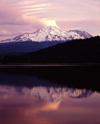 Mount Shasta (California) - : reflection on Siskiyou Lake - stratovolcano - Cascade Range - Siskiyou County - photo by J.Fekete