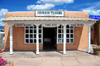 Ranchos de Taos, Taos County, New Mexico, USA: Chimayo Trading souvenir shop - St. Francis Plaza - photo by M.Torres