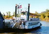 Fort Smith (Arkansas): riverboat with paddlewheels - Arkansas river - photo by G.Frysinger