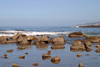 USA - Palos Verdes Peninsula  (California): rocky path to the water - Los Angeles County (photo by C.Palacio)