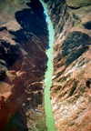 USA - Grand Canyon National Park (Arizona): from the air - photo by J.Fekete